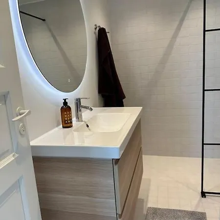 Cozy Near To The Beach Apartment *