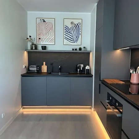 Cozy Near To The Beach Apartment Parnu